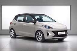 Hyundai Grand I10 Nios Color Black   Atlas White (dual Tone)
